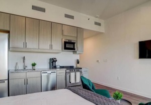 Frontdesk | Charming Studio near Sloss Furnaces