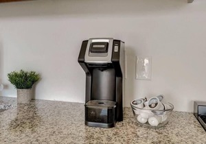 Frontdesk | Spacious Studio near Sloss Furnaces