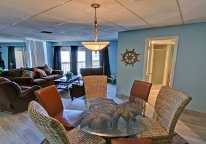GALLEON BAY 303 by RedAwning