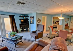 GALLEON BAY 303 by RedAwning