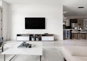 Gameday Oasis - Private Balcony - Jefferson Park - Tesoro