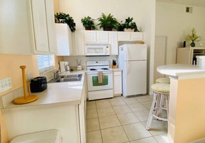 Gated Community - Private Pool - Lake View - WiFi - Southern Dunes