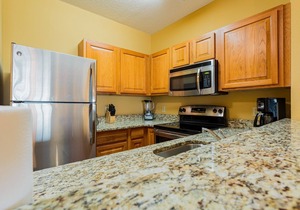 Glaring Harbour Lights, 2 Bedroom Villa
