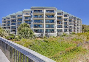 Gorgeous Ocean Views King 2 Queens close to ocean Bikes & Beach Gear Included