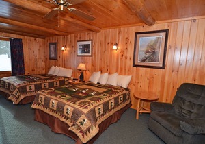 Grand Pines Motel Rooms