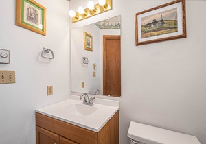Great lake views from this Centrally Located Townhome