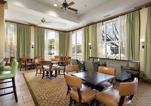 Hampton Inn & Suites-Austin Airport