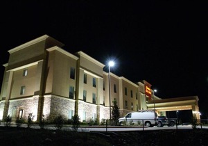 Hampton Inn & Suites Center