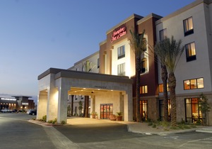Hampton Inn & Suites Las Vegas South