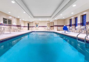 Hampton Inn & Suites Minneapolis St. Paul Airport - Mall of America