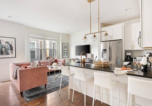 Hart Suite 15 by AvantStay Gorgeous Town House w/ Modern Amenities in Nashville!