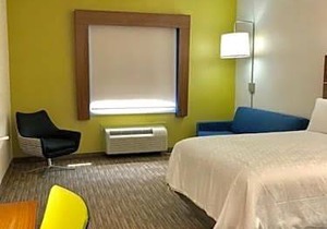Holiday Inn Express & Suites Longview South I-20, an IHG Hotel