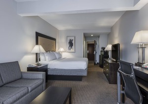 Holiday Inn Express Hotel and Suites Laurel, an IHG Hotel