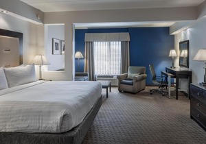 Holiday Inn Express Hotel and Suites Laurel