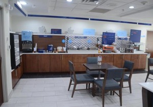 Holiday Inn Express Hotel & Suites Memphis/Germantown by IHG