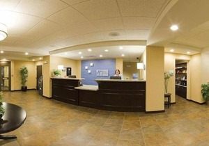 Holiday Inn Express & Suites Malone