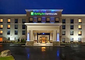 Holiday Inn Express & Suites Malone, an IHG Hotel