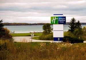Holiday Inn Express Hotel & Suites Acme-Traverse City, an Ihg Hotel