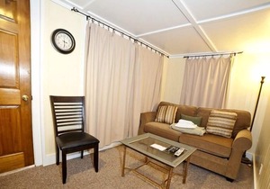 Homey Studio Suite w/ WiFi & Free Parking - Near Beach & Attractions