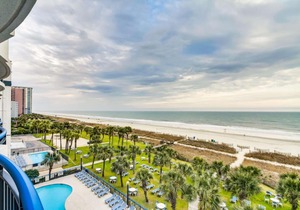 Hosteeva Boardwalk Beachfront Condo
