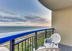 Hosteeva Boardwalk Ocean-front Condo