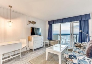 Hosteeva Boardwalk Ocean-front Condo