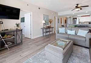 Hurry Wont Last, Leeward Key 605, Beach service, 2 King Beds, Florida Living at its finest