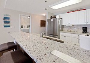 Hurry Wont Last, Leeward Key 605, Beach service, 2 King Beds, Florida Living at its finest