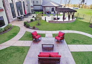 Indoor Pool & Hot Tub. Free Breakfast. King Studio.