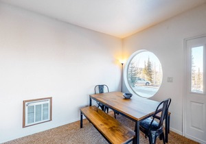 Inviting mountain condo w/ wood-burning fireplace, free WiFi, & great location