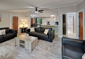 Island Vacation Home at Island Club - Sleeps 10 Comfortably -3 BR-2 BA-IC106