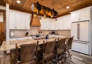 Juniper Mountain Retreat | Private hot tub | Zion