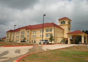 La Quinta Inn & Suites by Wyndham Longview North