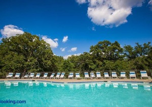 Lake Texoma Camping Resort Cabin 17