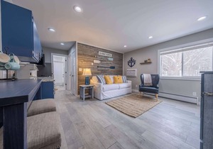 Lakeside Serenity: One-Bedroom Villa