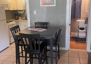 LakeTravis Bungalow 5: Free waterpark & Low clean fee