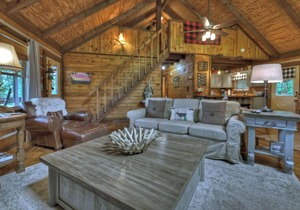 Large Deck, Layered Mountain Views, Gorgeous Cabin