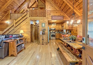 Large Deck, Screened Porch, Hot Tub, Fire Pit