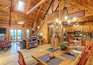 Large Deck, Screened Porch, Hot Tub, Fire Pit