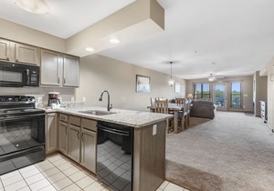 Lovely Walk-in Family Condo plus Lock-off Access Suite - Indian Point (U1206AB)