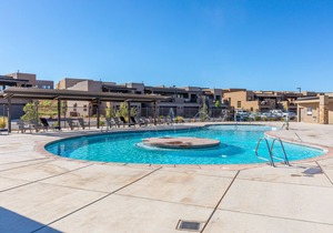 Luxury At The Ledges at The Ledges Golf Club *Resort Amenities Included!