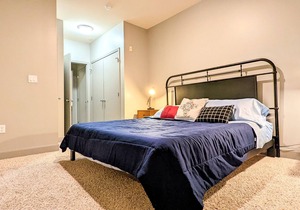 Luxury Downtown Cincinnati Apartment Reds Stadium