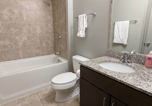 Luxury Downtown Cincinnati Apartment Reds Stadium