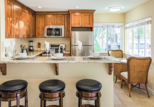 Luxury Oceanview Stay – Steps from the Beach #4
