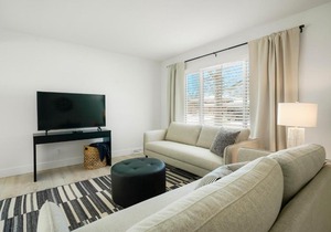 @ Marbella Lane - 5BR Stylish and Modern Home