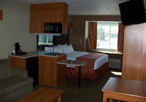 Microtel Inn & Suites