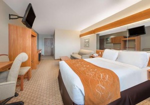 Microtel Inn & Suites