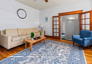 Midtown Apt Near Downtown&U of C - Hangout Unit 1