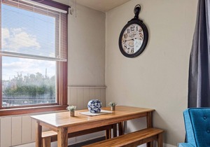 Midtown Apt Near Downtown&U of C - Hangout Unit 2