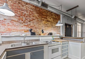 Midtown Apt Near Downtown&U of C - Hangout Unit 3